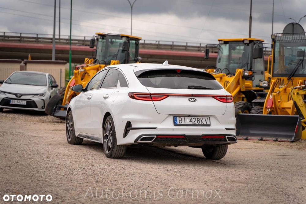 Kia ProCeed 1.5 T-GDI GT Line DCT - 11