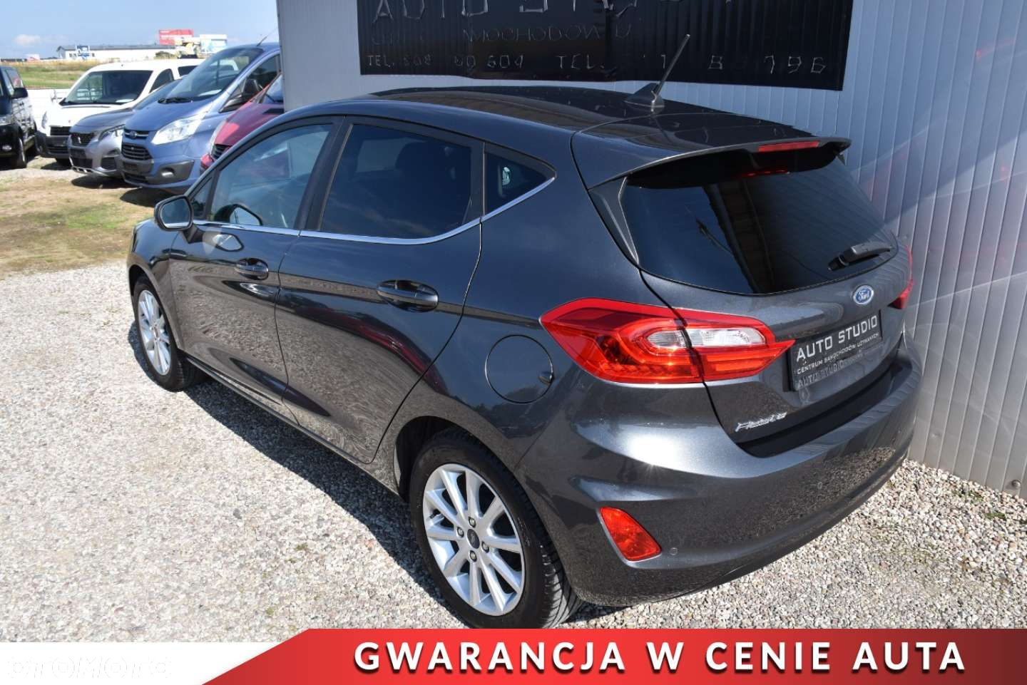 Ford Fiesta 1.0 EcoBoost S&S TITANIUM - 4