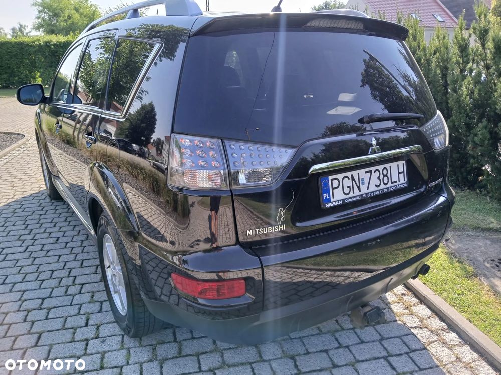 Mitsubishi Outlander - 29