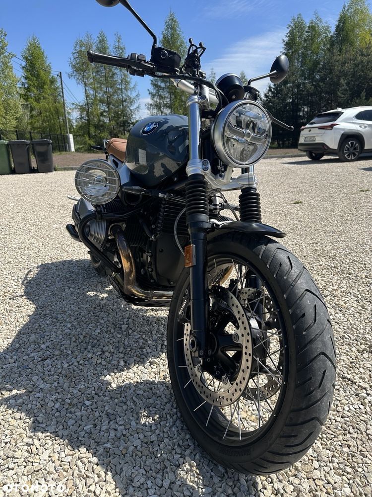 BMW R - 7