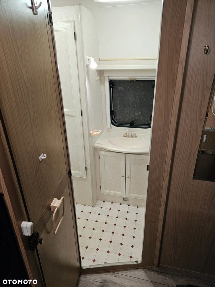 Bailey Bailey DMC-1050. WŁĄCZ FILMIK !!!  DUŻA ŁAZIENKA. MOVER. NOWY SOLAR. PRZEDSIONEK. 100% SPRAWNA - 8