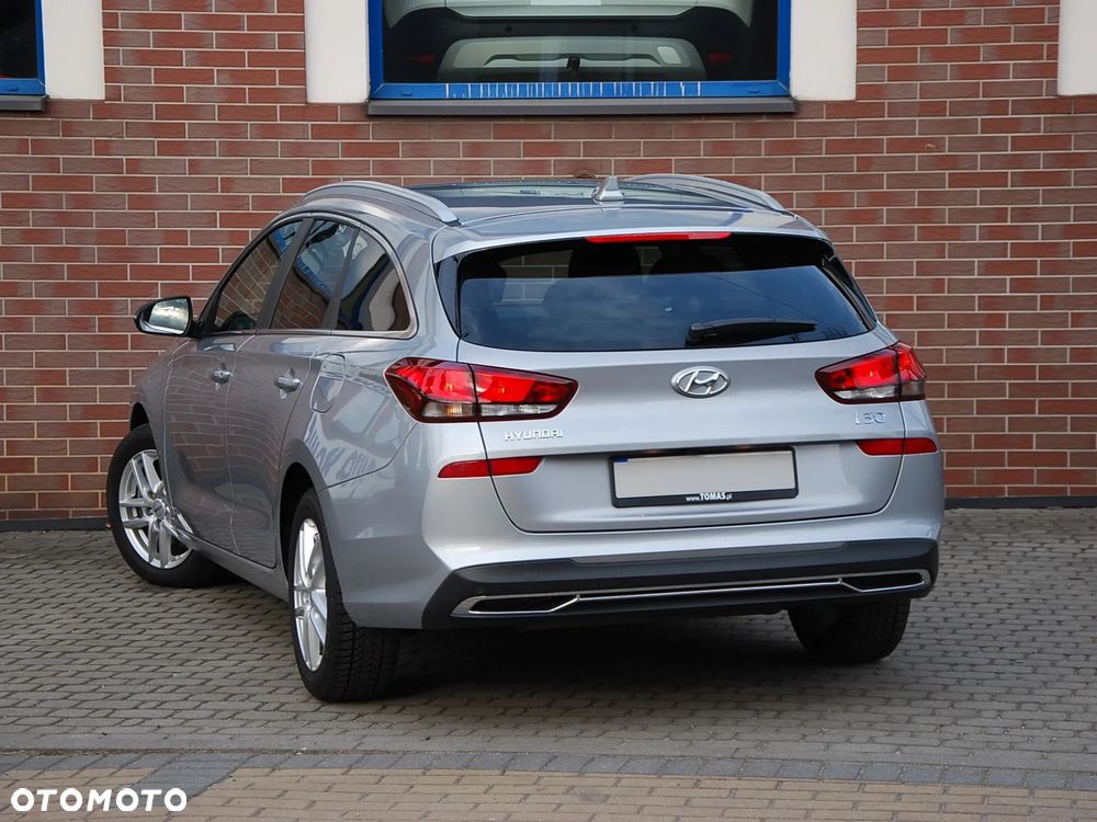 Hyundai i30 1.0 T-GDI Smart DCT - 25