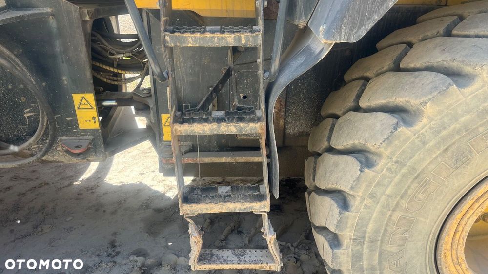 Komatsu Wa 380 4X4 - 9