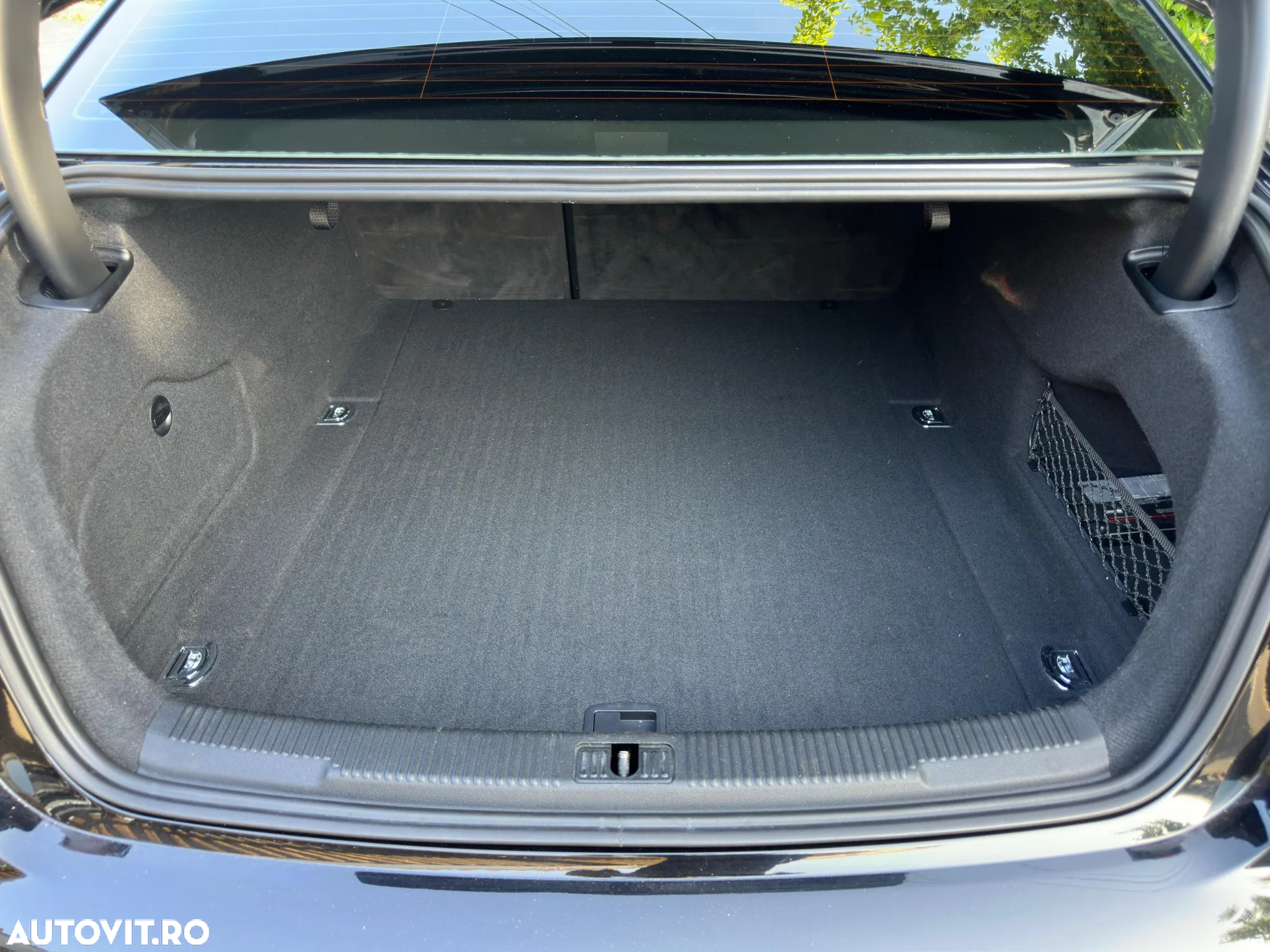 Audi A6 Avant 2.0 TDI Ultra S tronic - 17