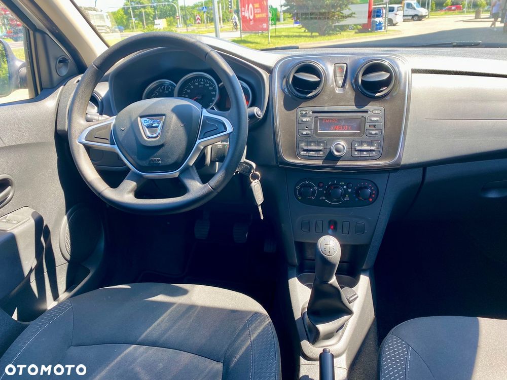 Dacia Logan 1.2 16V Laureate - 3
