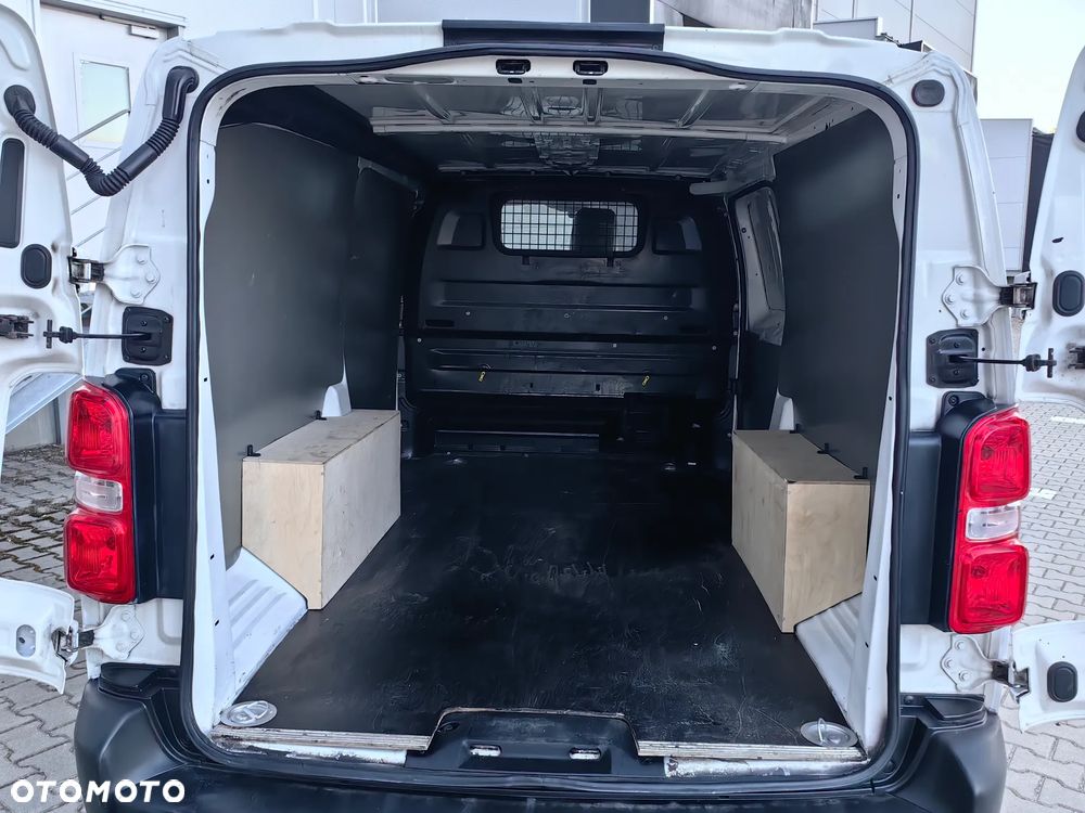 Toyota Proace LONG 2.0d 122KM - 16