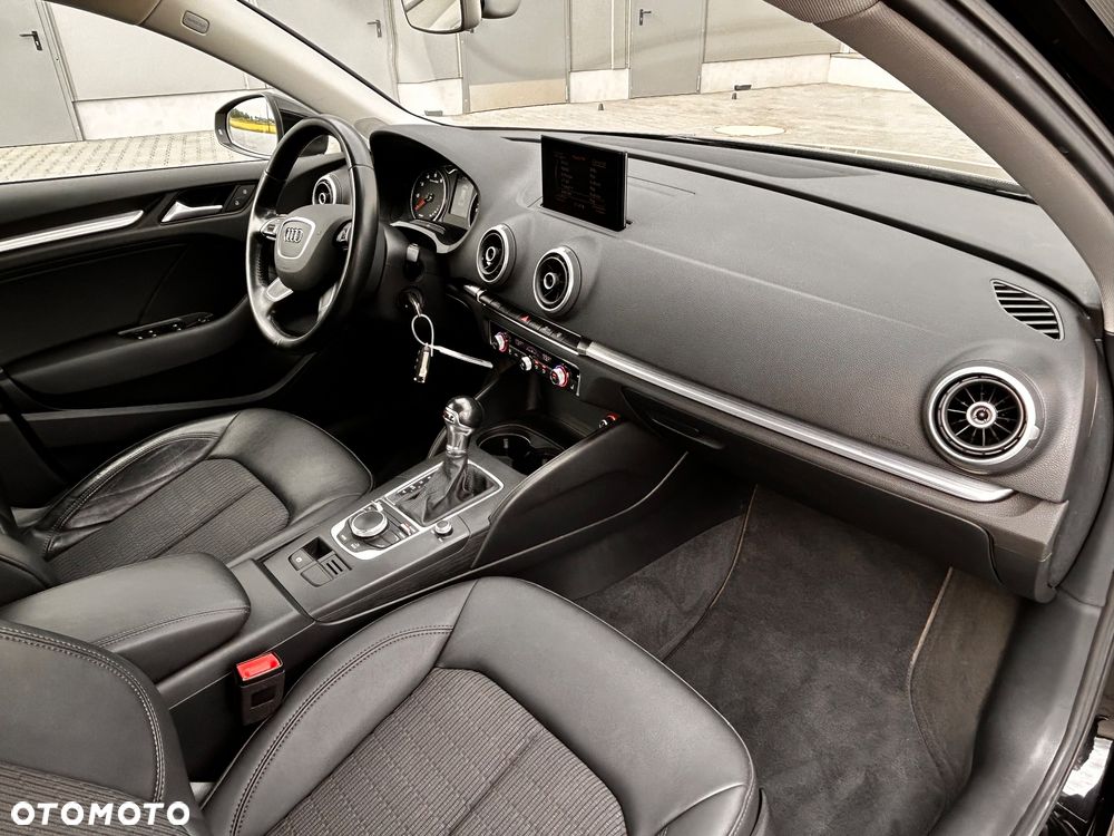 Audi A3 Sportback 1.4 TFSI S tronic Ambition - 27