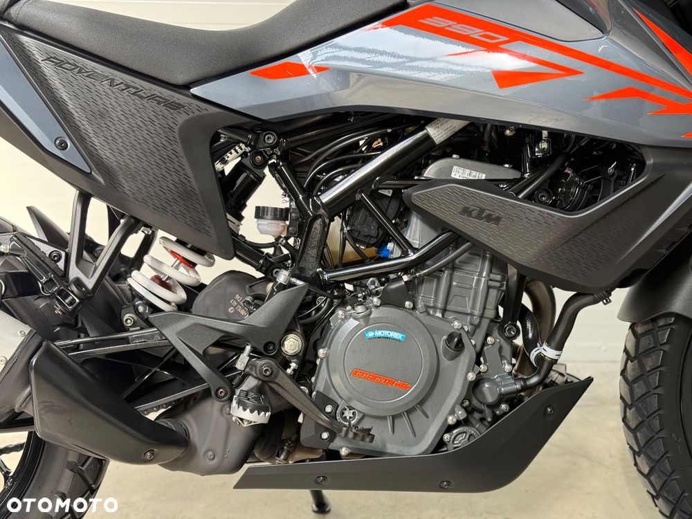 KTM Adventure - 12