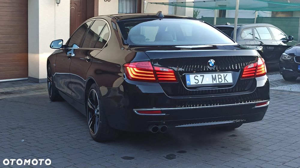 BMW Seria 5 525d xDrive Luxury Line - 22