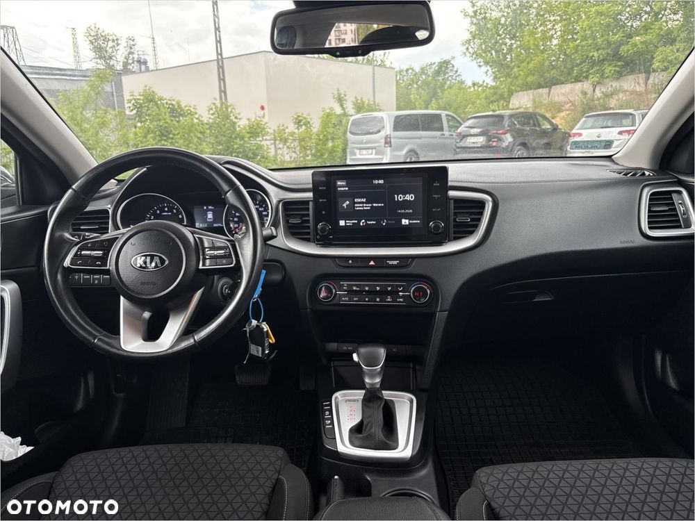 Kia Ceed 1.5 T-GDI M DCT - 11