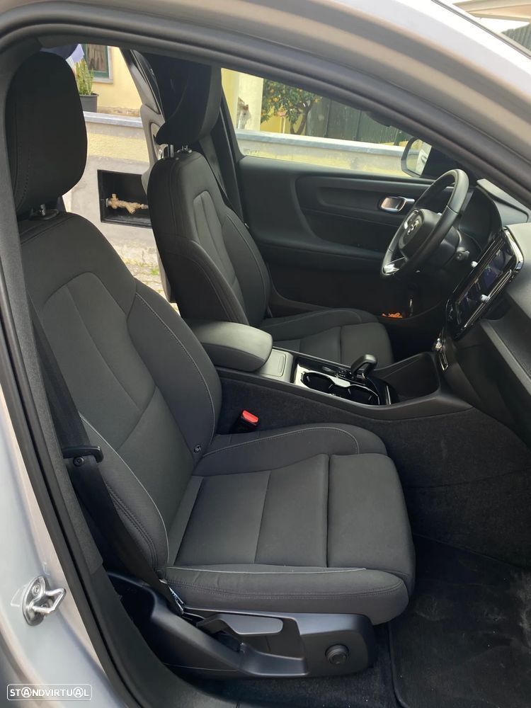 Volvo XC 40 Recharge Plus - 9