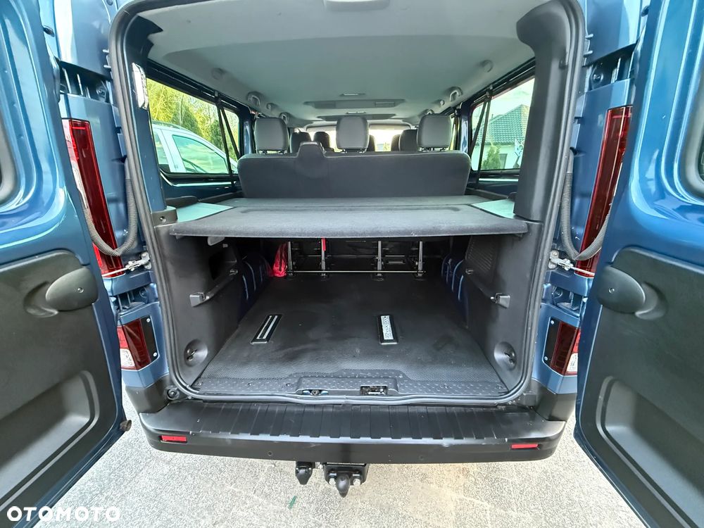 Renault Trafic - 40