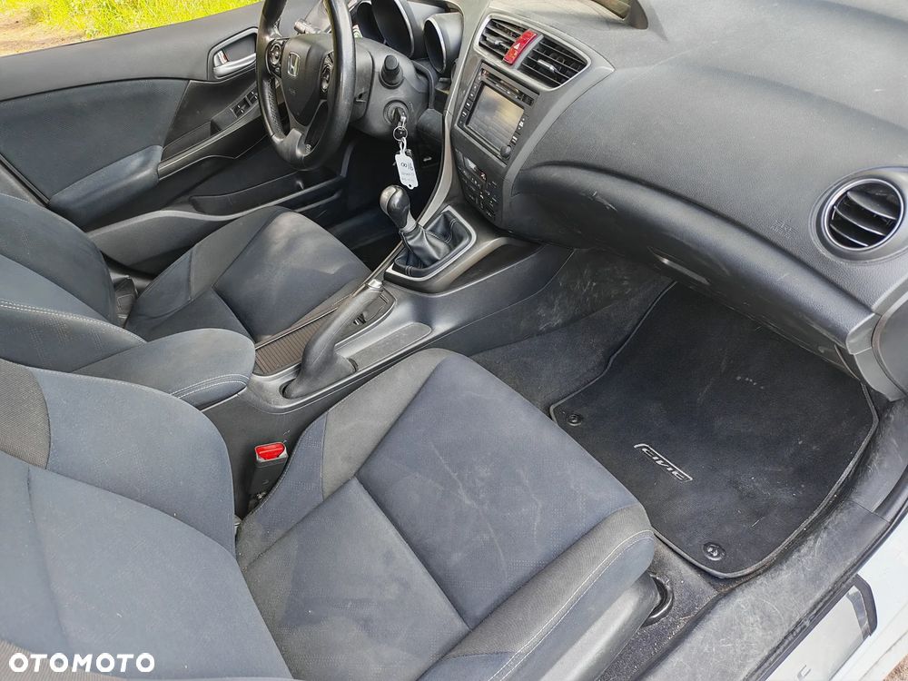 Honda Civic 1.6 i-DTEC Style Edition - 22