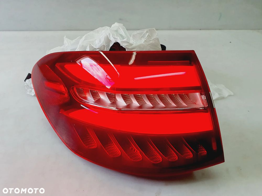 LAMPA TYŁ LEWA MERCEDES GLC W253 A253 LED 15-19r ORYGINAŁ EU!!! A2539067300 - 3