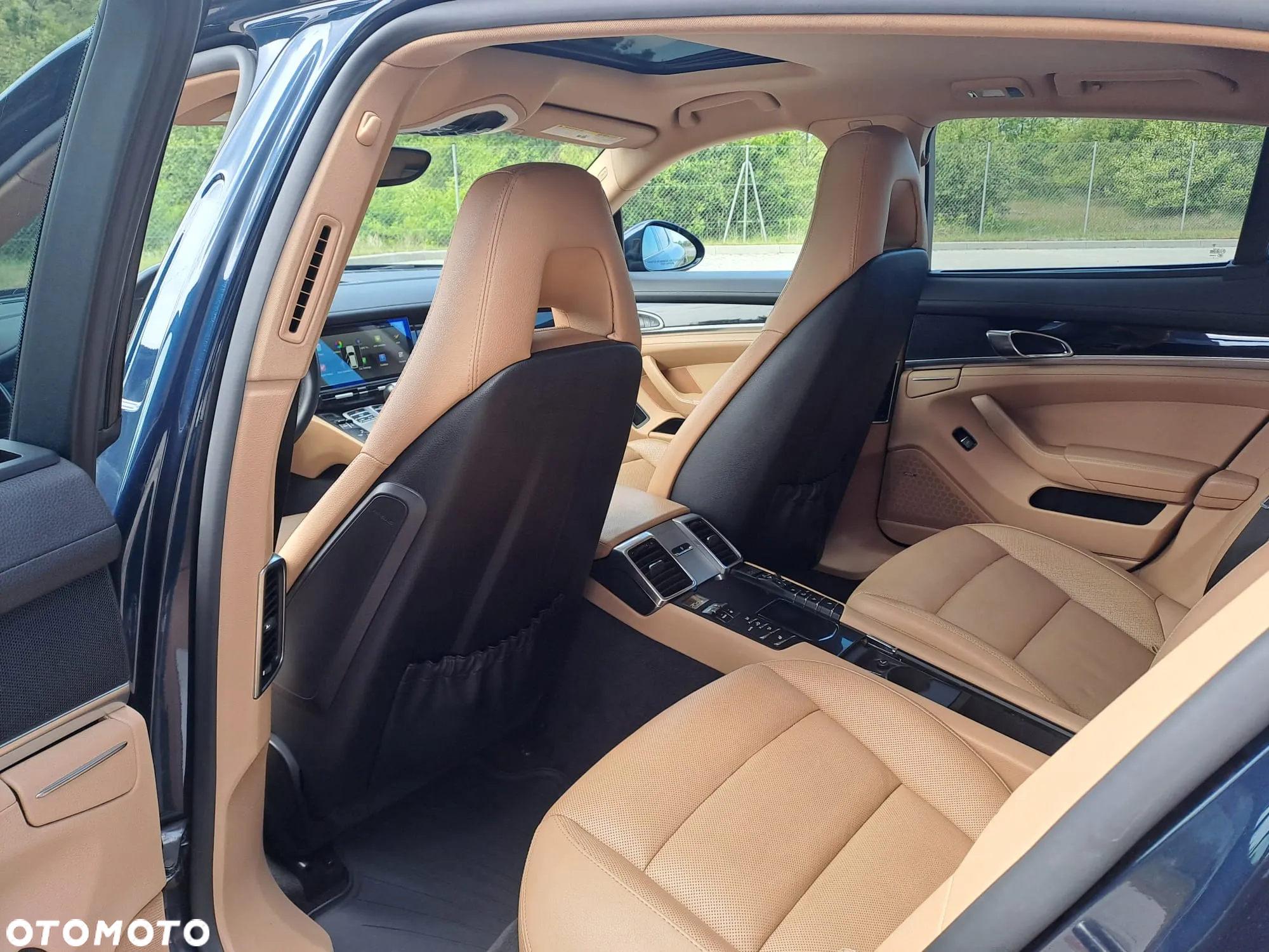 Porsche Panamera Standard - 17