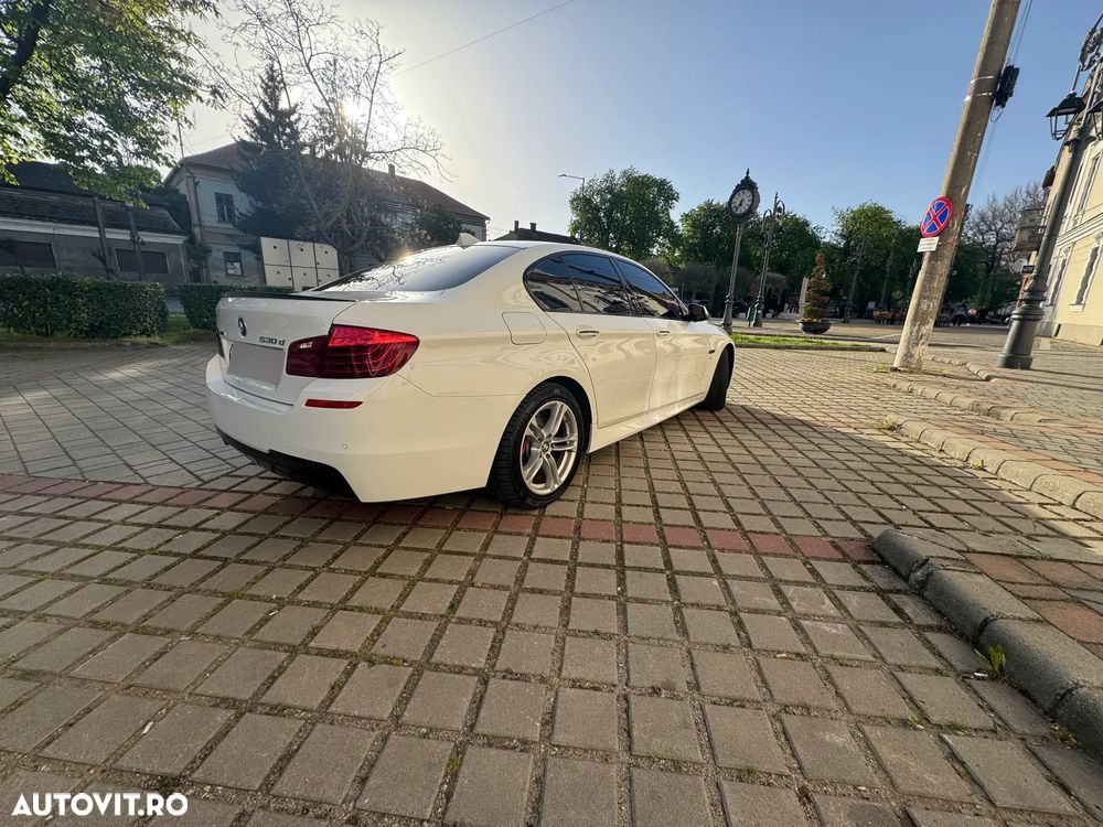 BMW Seria 5 530d xDrive - 8