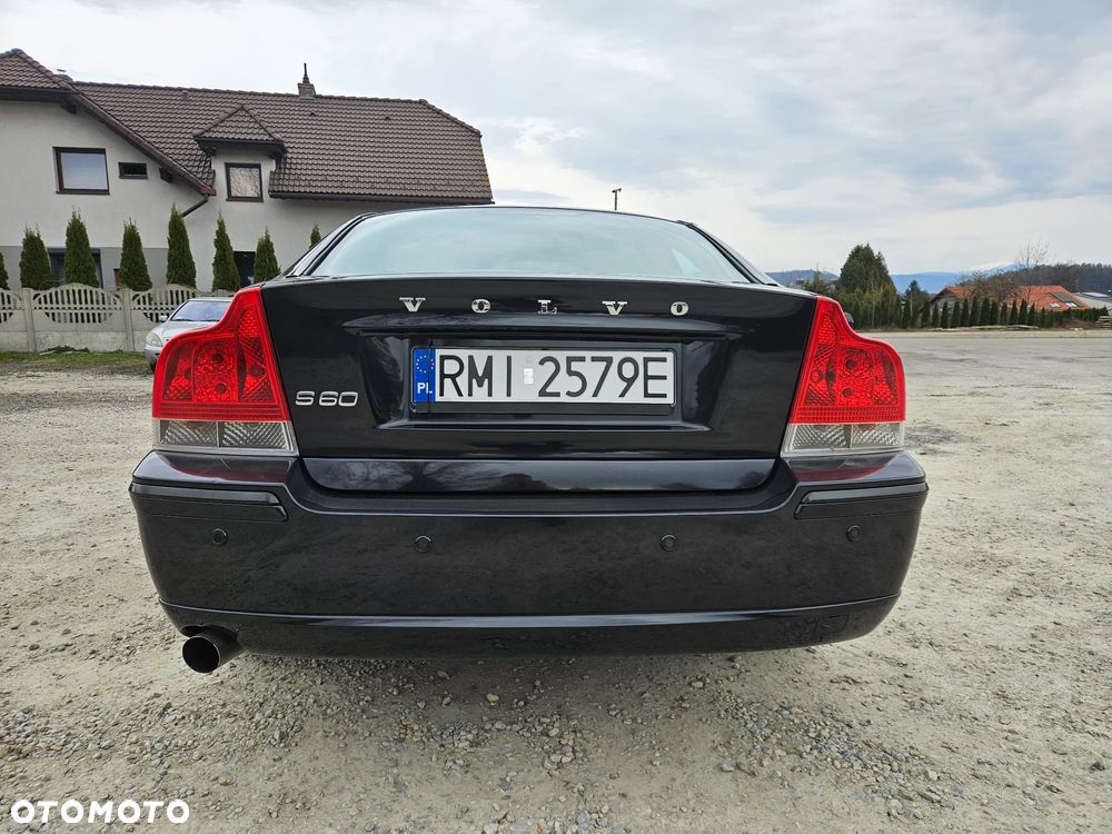 Volvo S60 T5 Summum - 11