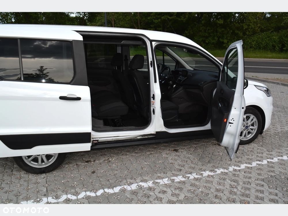 Ford Transit Connect - 26