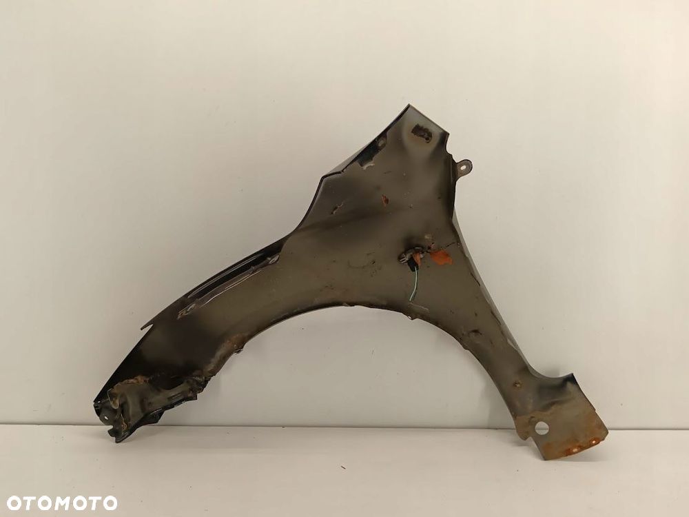 BŁOTNIK PRAWY PRZEDNI MAZDA 3 BL 08-13 - 4