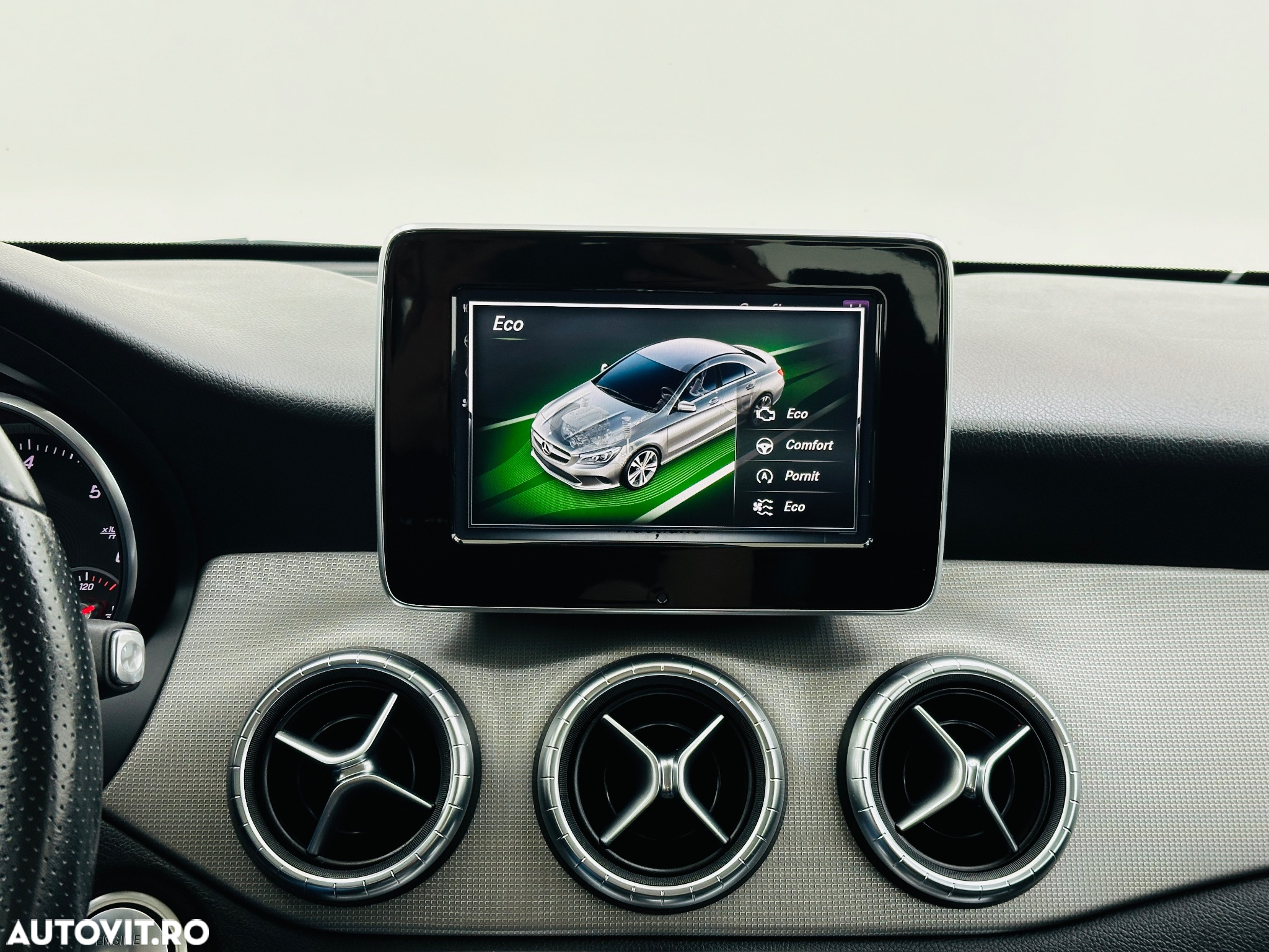 Mercedes-Benz CLA - 30