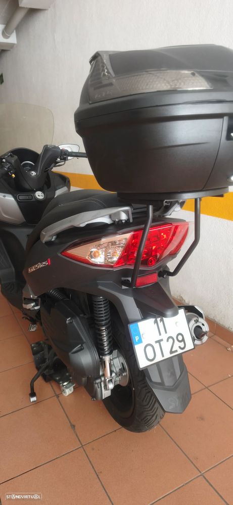 Sym GTS GTS125i - 3