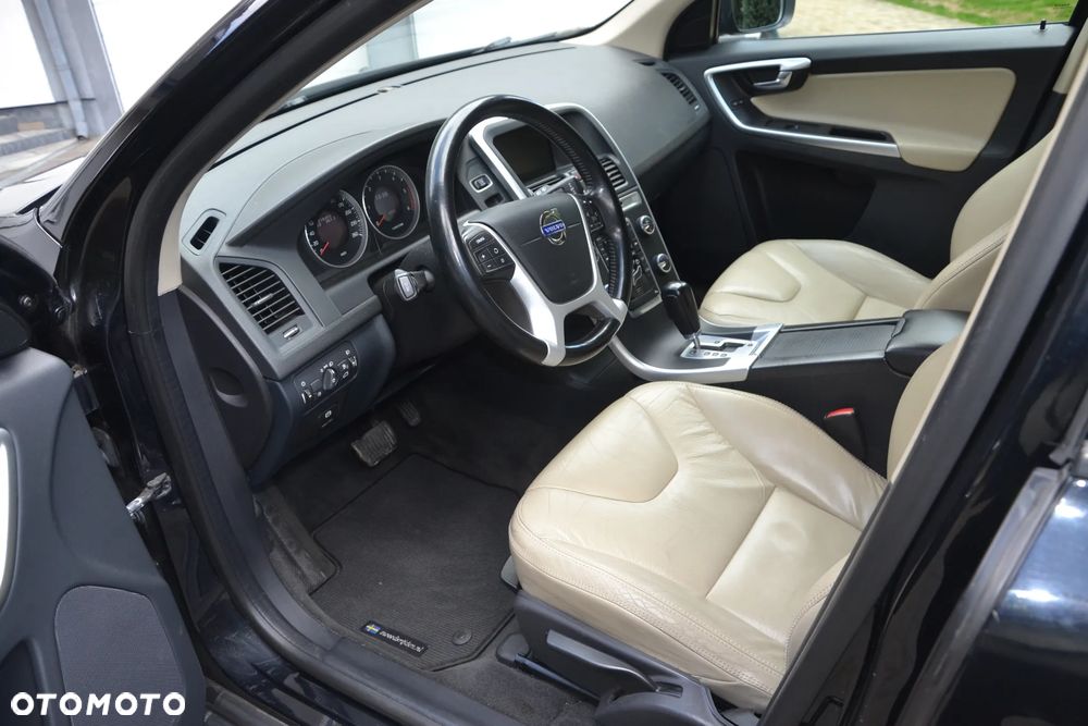 Volvo XC 60 D3 Kinetic - 8