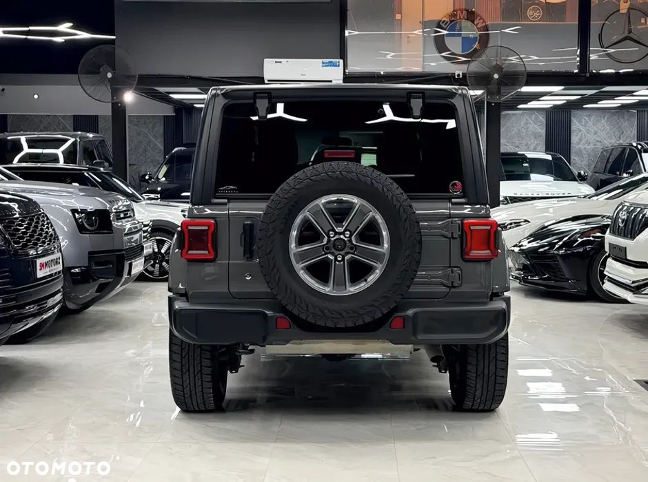 Jeep Wrangler Unlimited 3.6 Automatik Sahara - 3