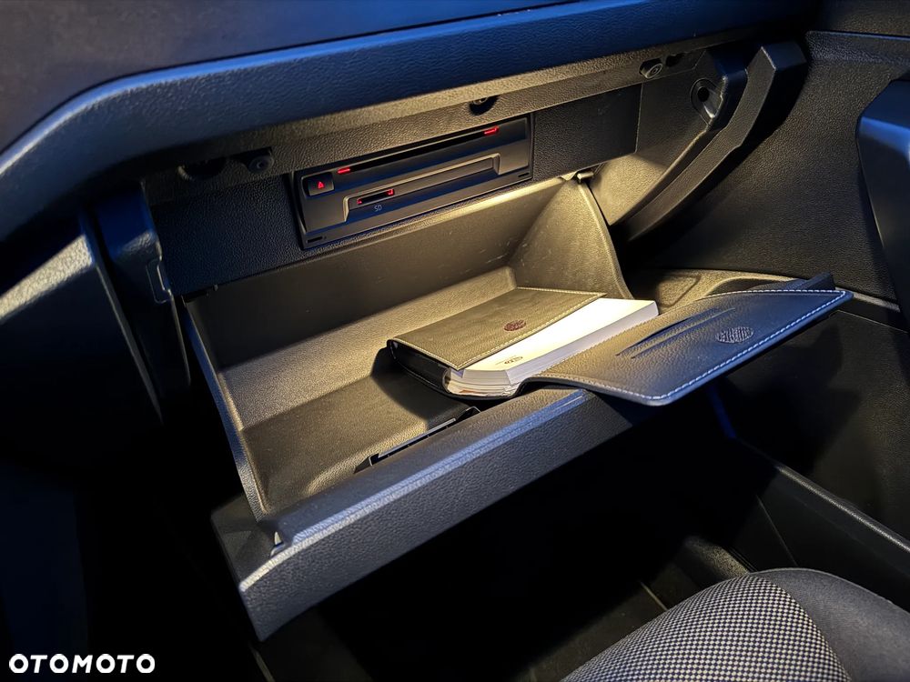 Volkswagen T-Roc - 40