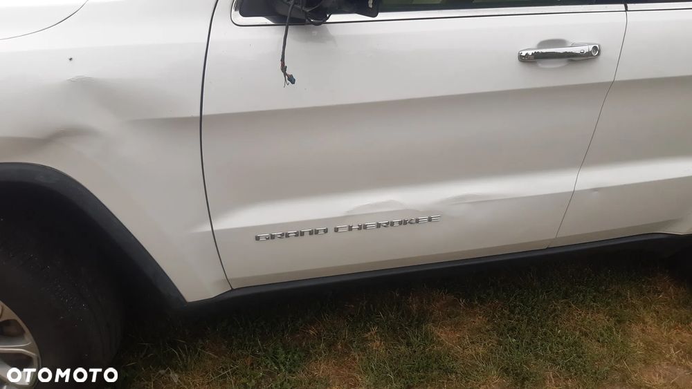 Jeep Grand Cherokee - 15