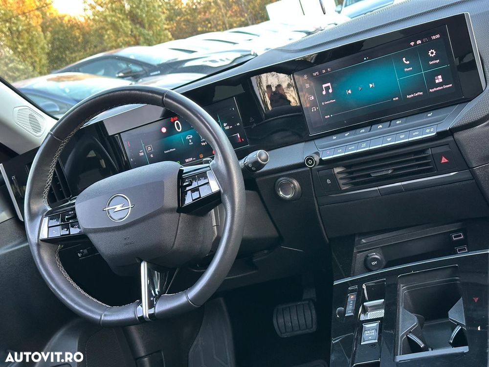 Opel Astra 1.2L Turbo Start/Stop AT8 Elegance - 19