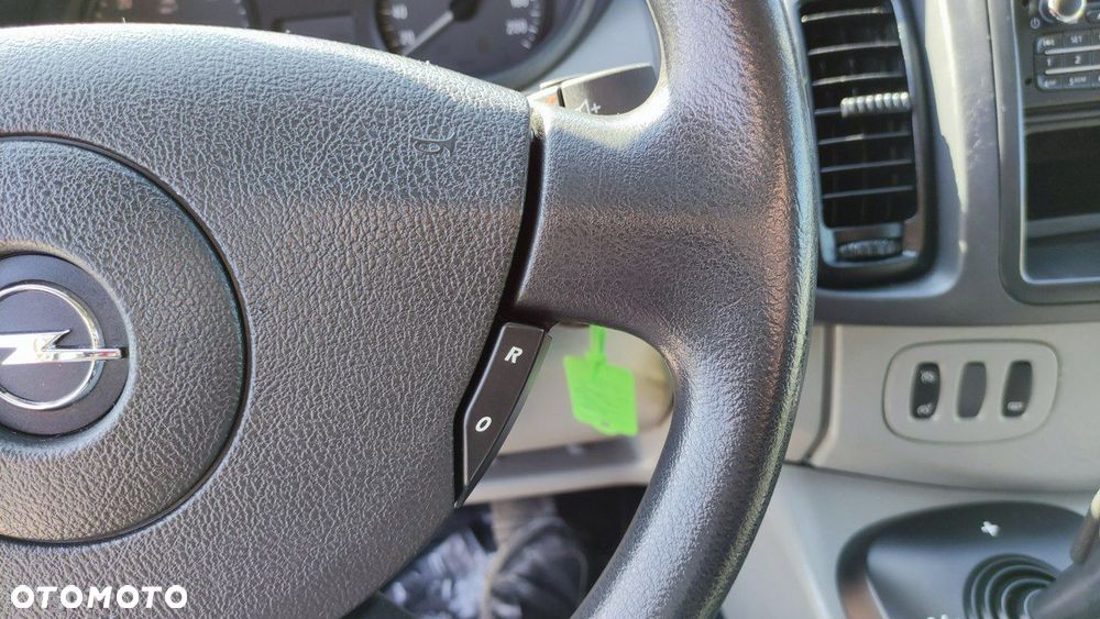 Opel Vivaro - 29