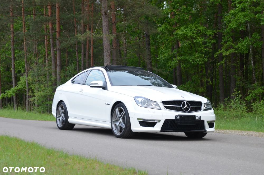 Mercedes-Benz Klasa C AMG 63 S AMG Speedshift MCT 9G - 37