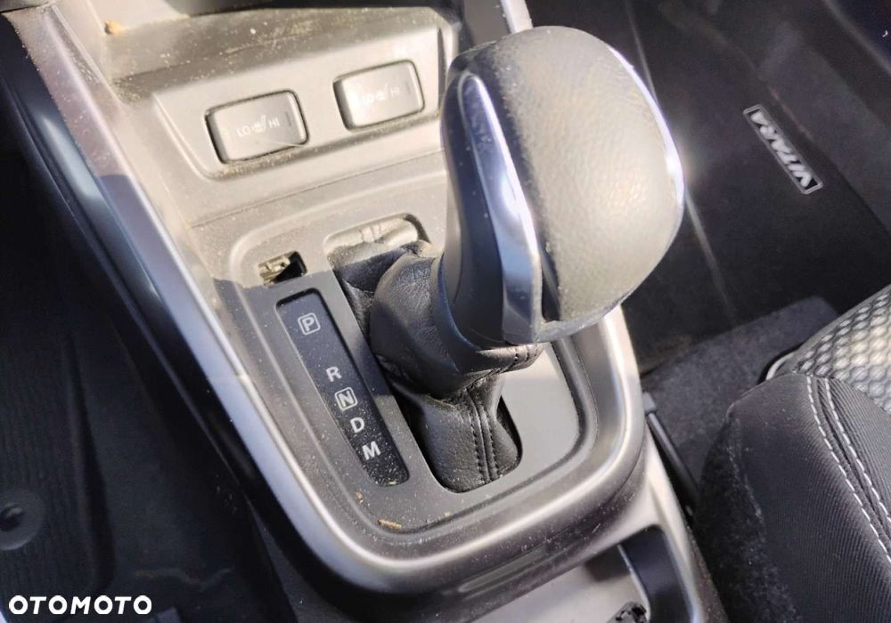 Suzuki Vitara - 17