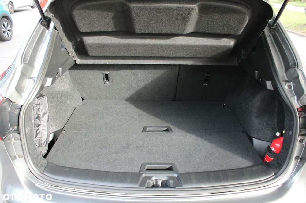 Nissan Qashqai 1.6 DIG-T N-Connecta - 34