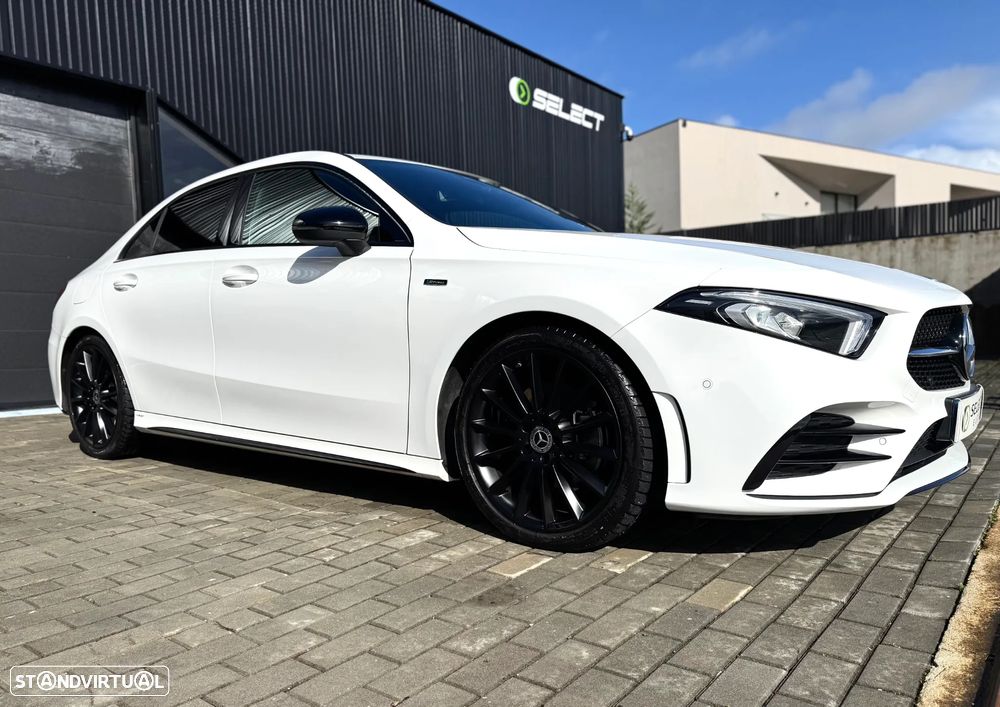 Mercedes-Benz A 250 e 8G-DCT Edition AMG Line - 17