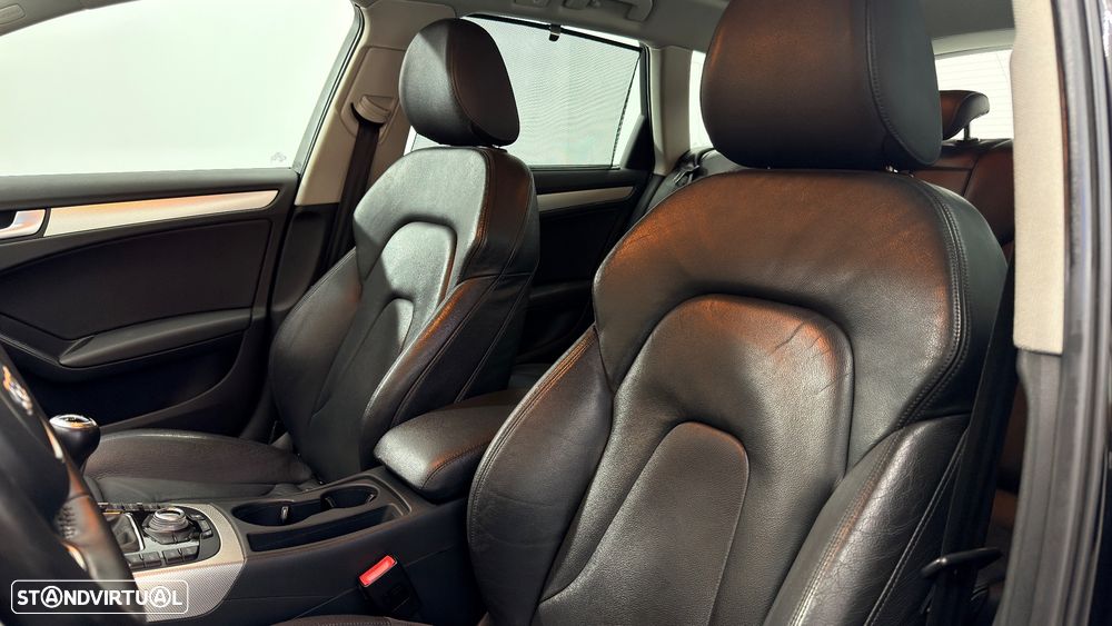 Audi A4 Avant 2.0 TDI S-line - 12