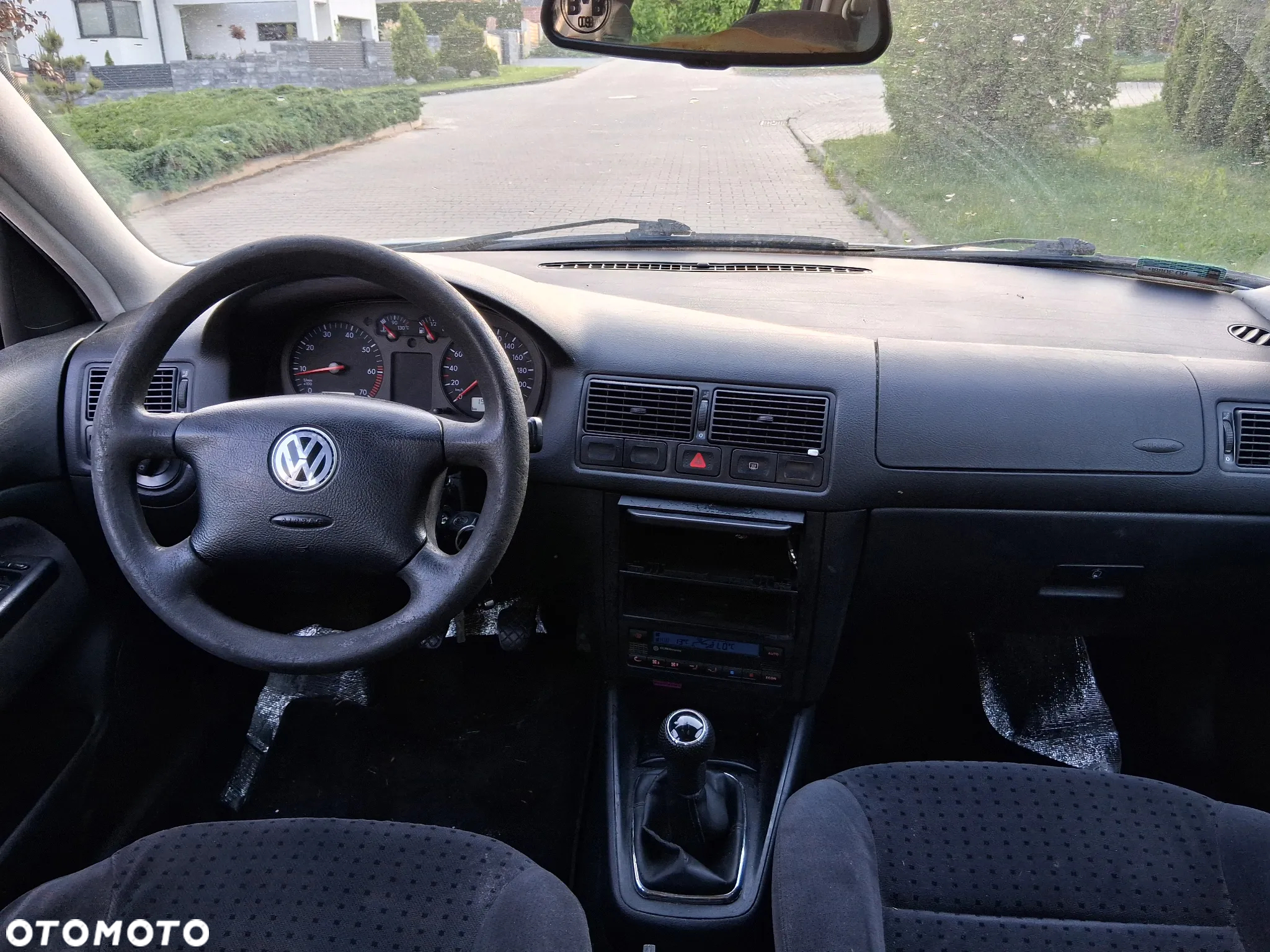 Volkswagen Golf IV 1.4 16V Basis - 9
