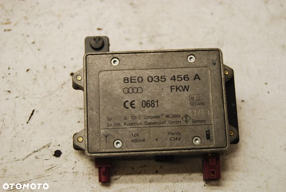 WZMACNIACZ ANTENY 8E0035456A AUDI A4 B6 B7 - 4