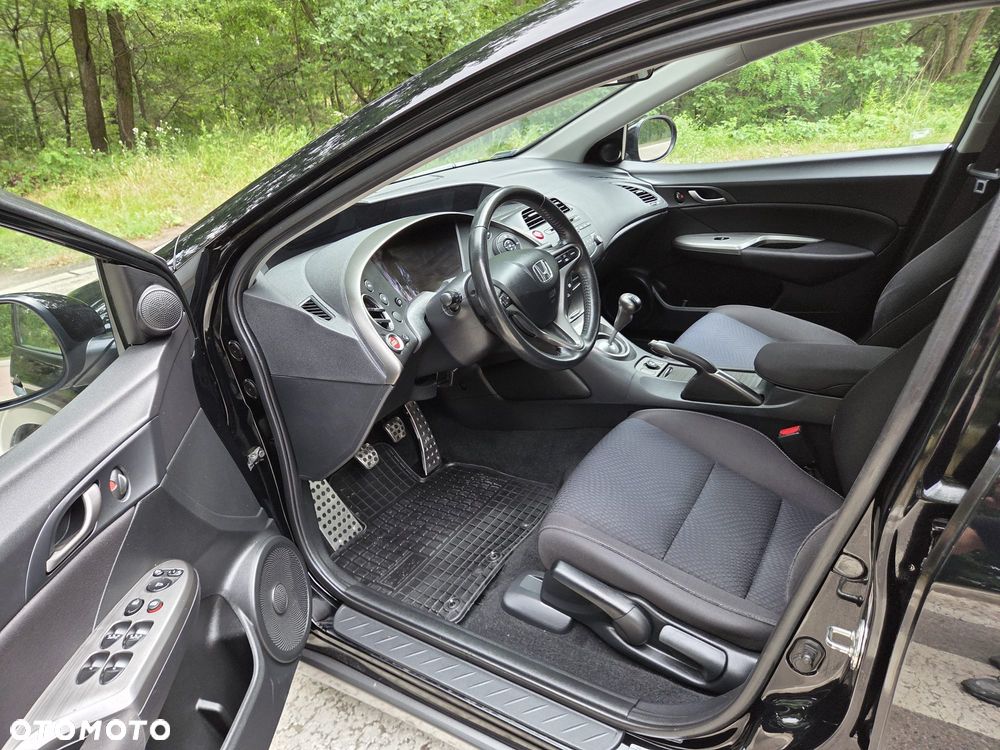 Honda Civic 1.8 Comfort - 8
