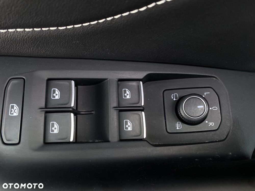 Volkswagen Arteon 2.0 TSI R-Line DSG - 11