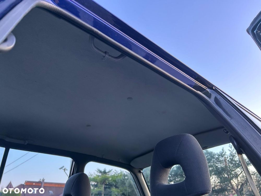Toyota RAV4 - 17