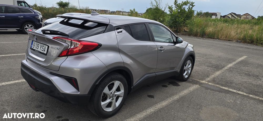 Toyota C-HR Business-Edition - 4