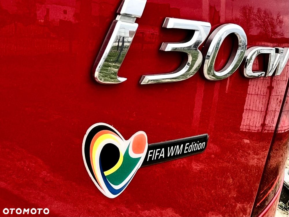 Hyundai i30 1.4 FIFA WM Edition - 8