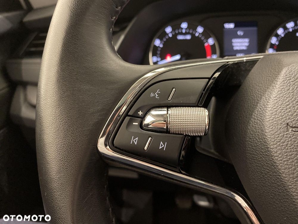 Skoda Octavia 1.5 TSI ACT Style - 22