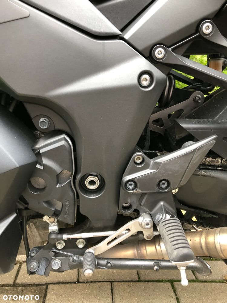 Kawasaki Ninja 1000 SX - 14