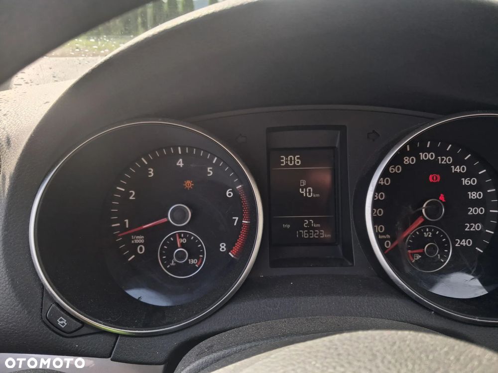 Volkswagen Golf 1.2 TSI BlueMotion Technology Comfortline - 13