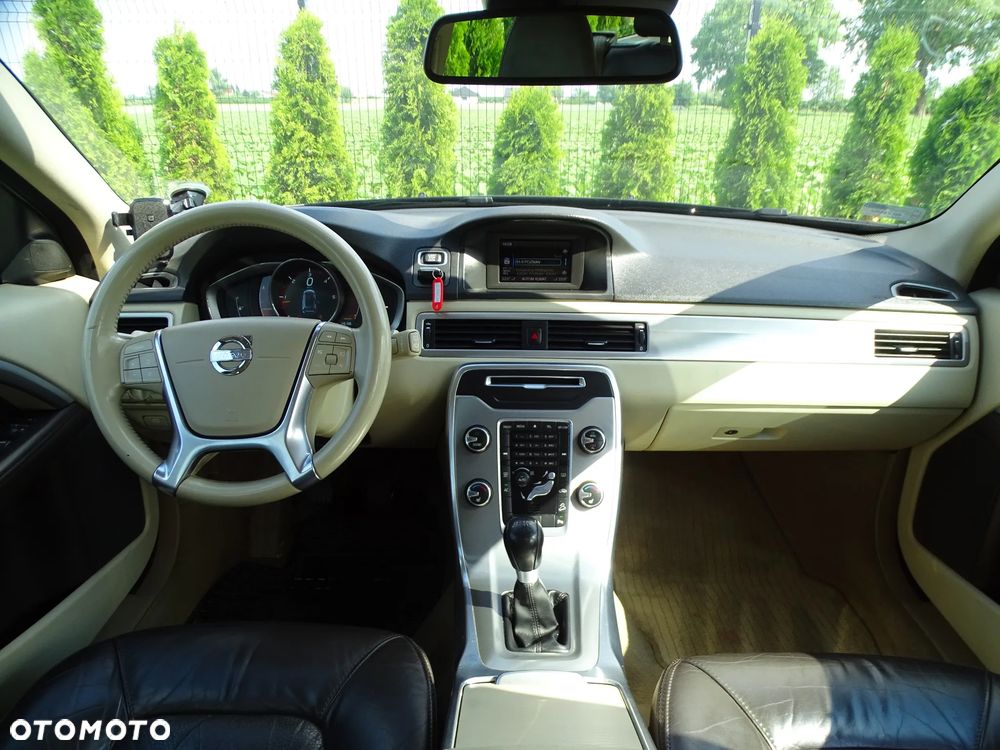 Volvo XC 70 D4 AWD Momentum EU6 - 8