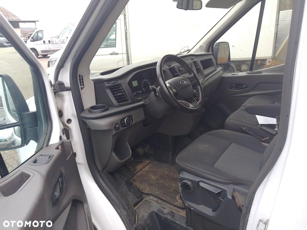 Ford Transit - 6
