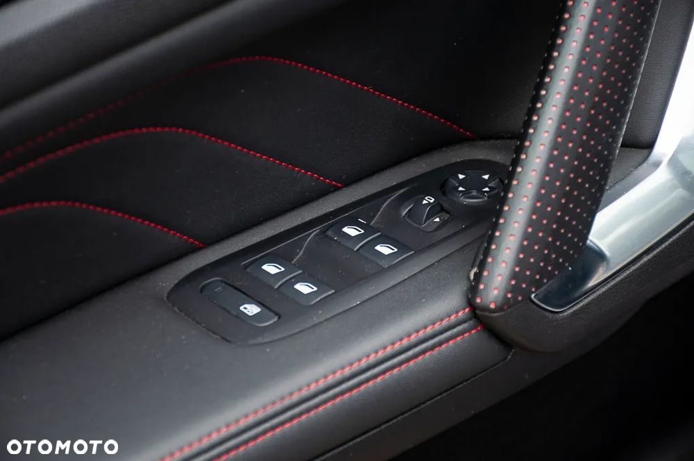 Peugeot 308 2.0 BlueHDi GT S&S EAT8 - 35