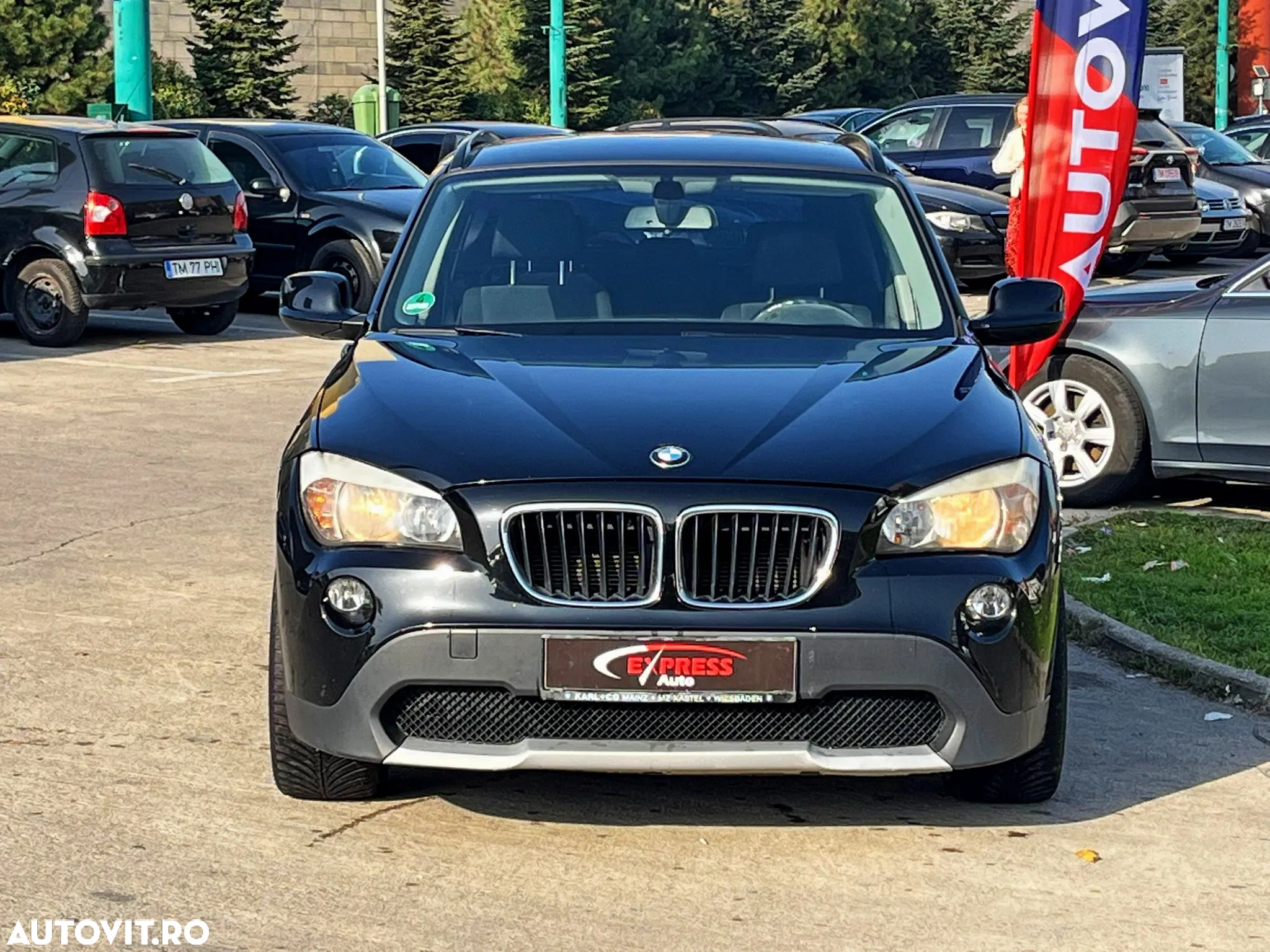 BMW X1 sDrive18i - 12